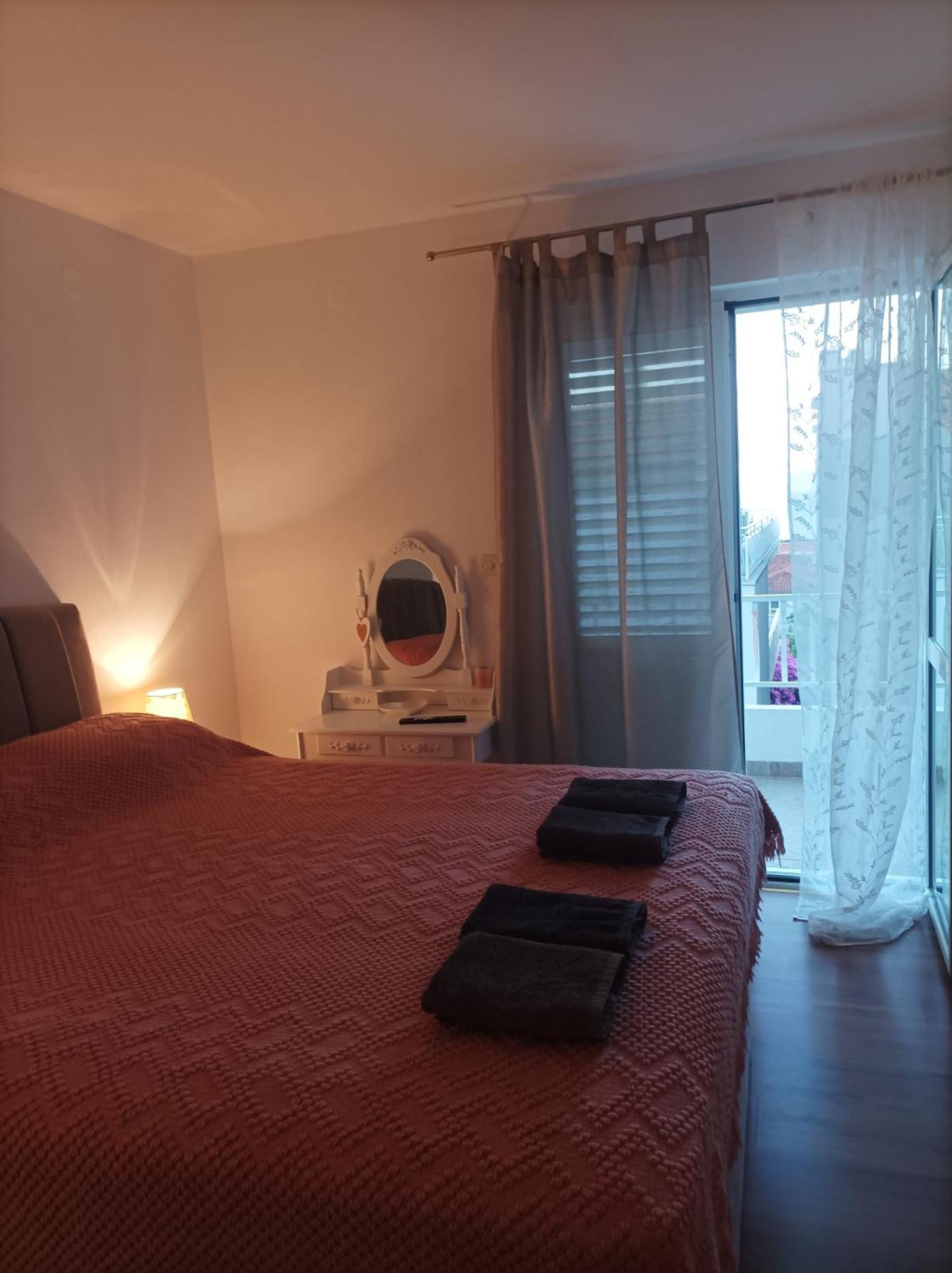 Apartman Grgic Makarska Bagian luar foto